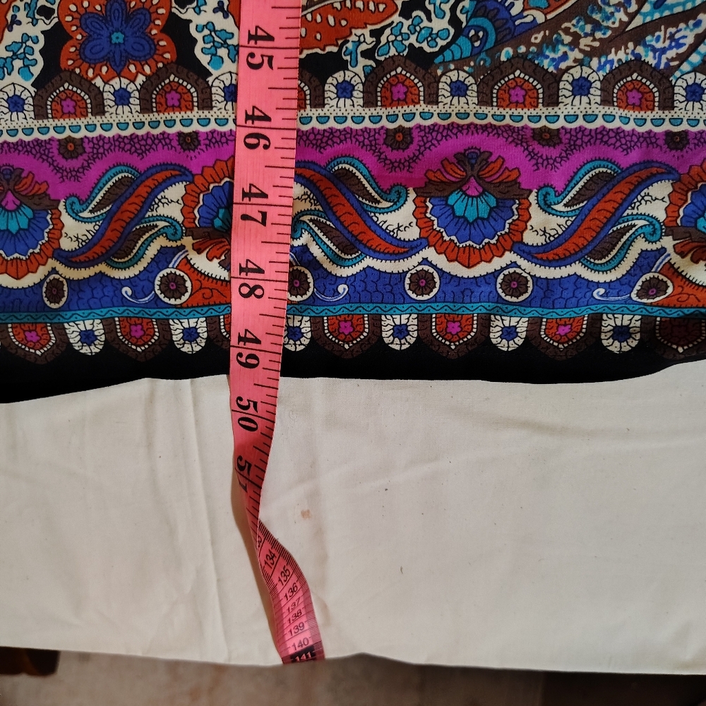 Elegant Black Paisley Maxi Dress - Picture 6 of 9